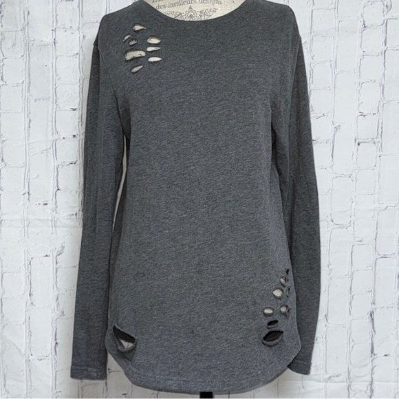Alphalete Tops - Alphalete Women’s Distressed Sweater Gray Sweater Cutout Design - Size Small